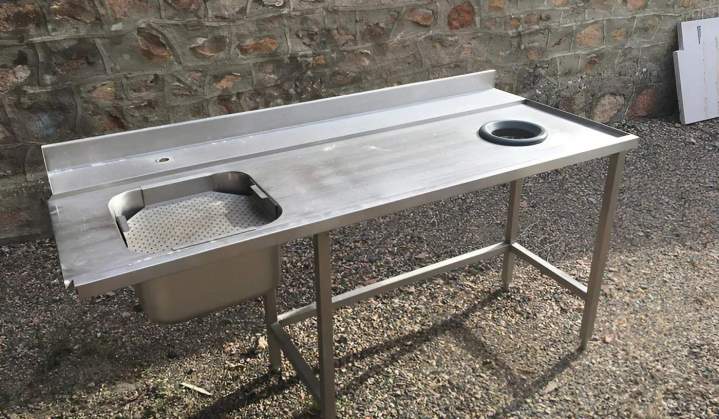 Table pour lave-vaisselle Cours